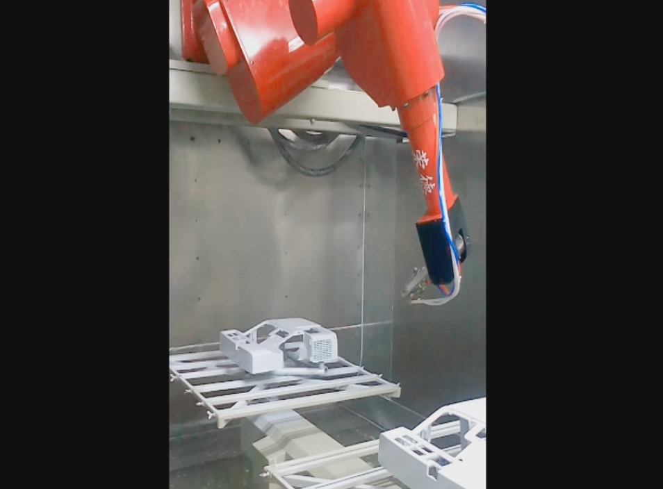 汽車(chē)音響外殼噴漆機(jī)器人